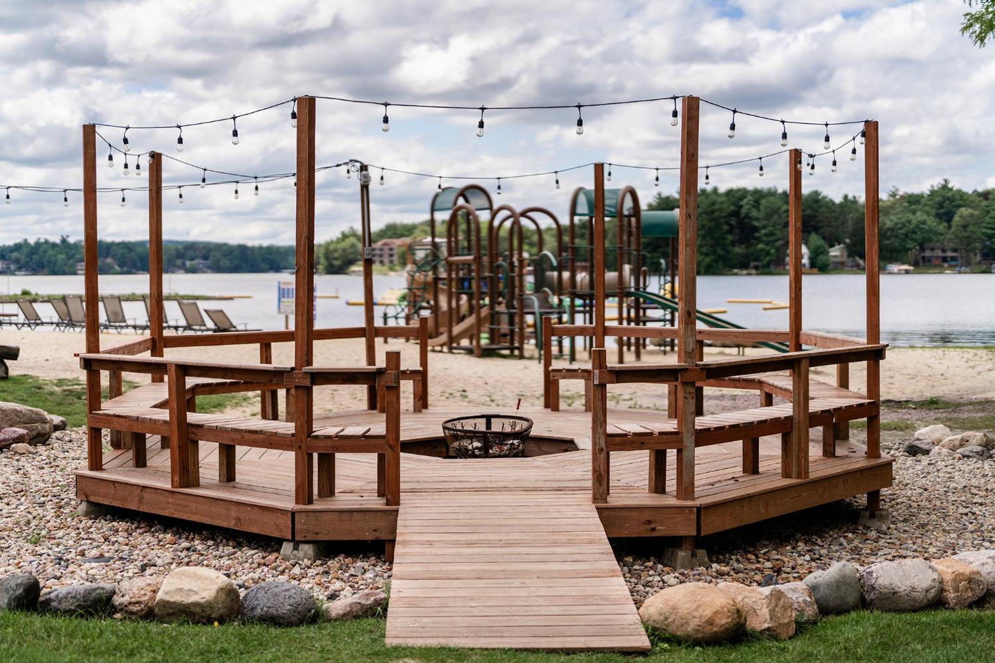 Aloha Beach Resort Wisconsin Dells Esterno foto